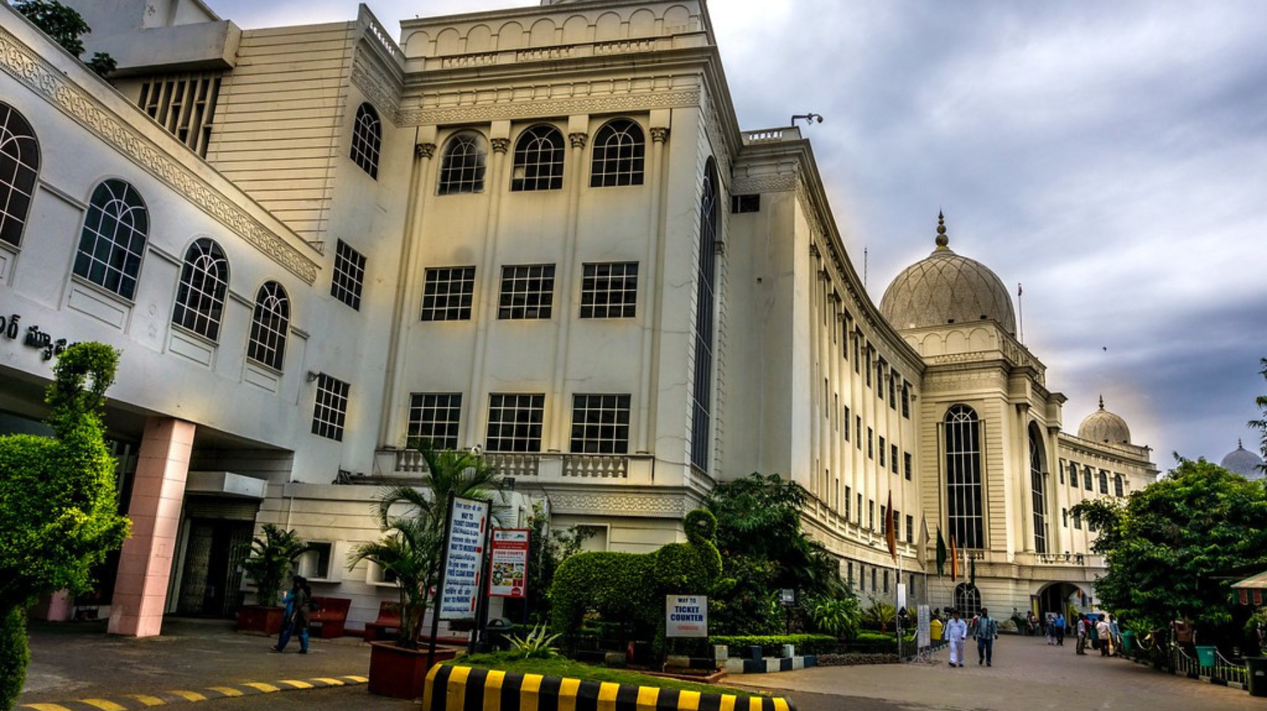 Salar Jung Museum gallery